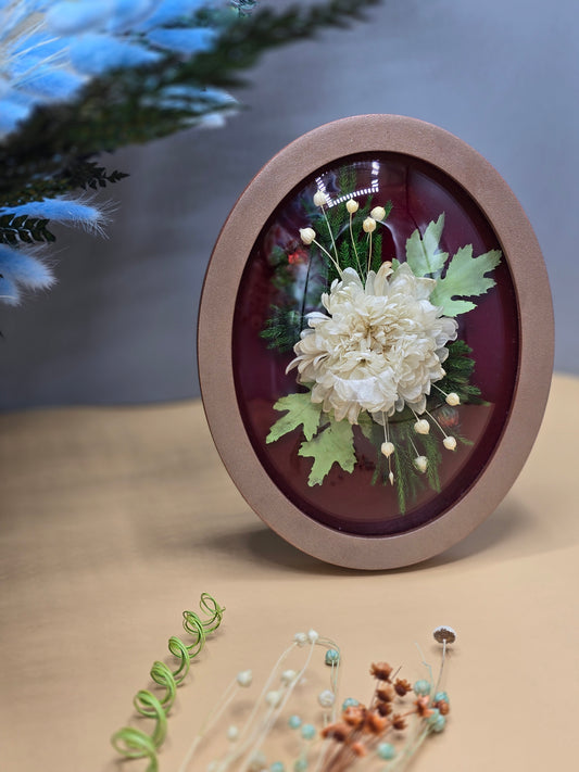 D019 Tablou oval unicat cu flori naturale conservate