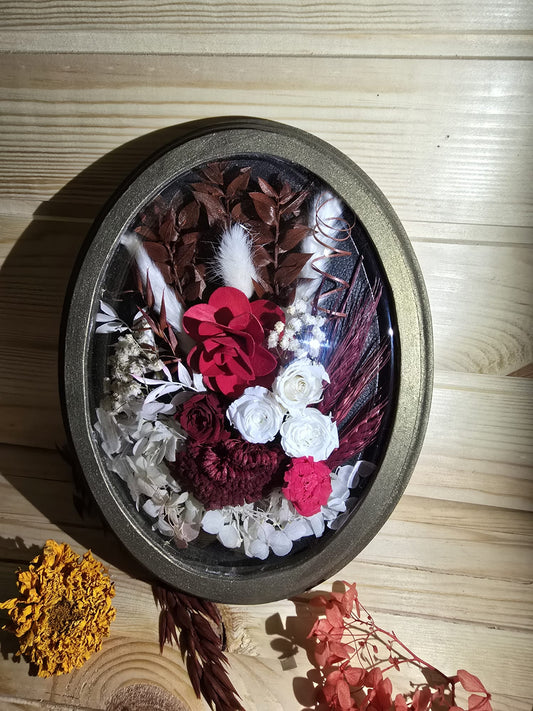 D013 Tablou oval cu flori naturale criogenate