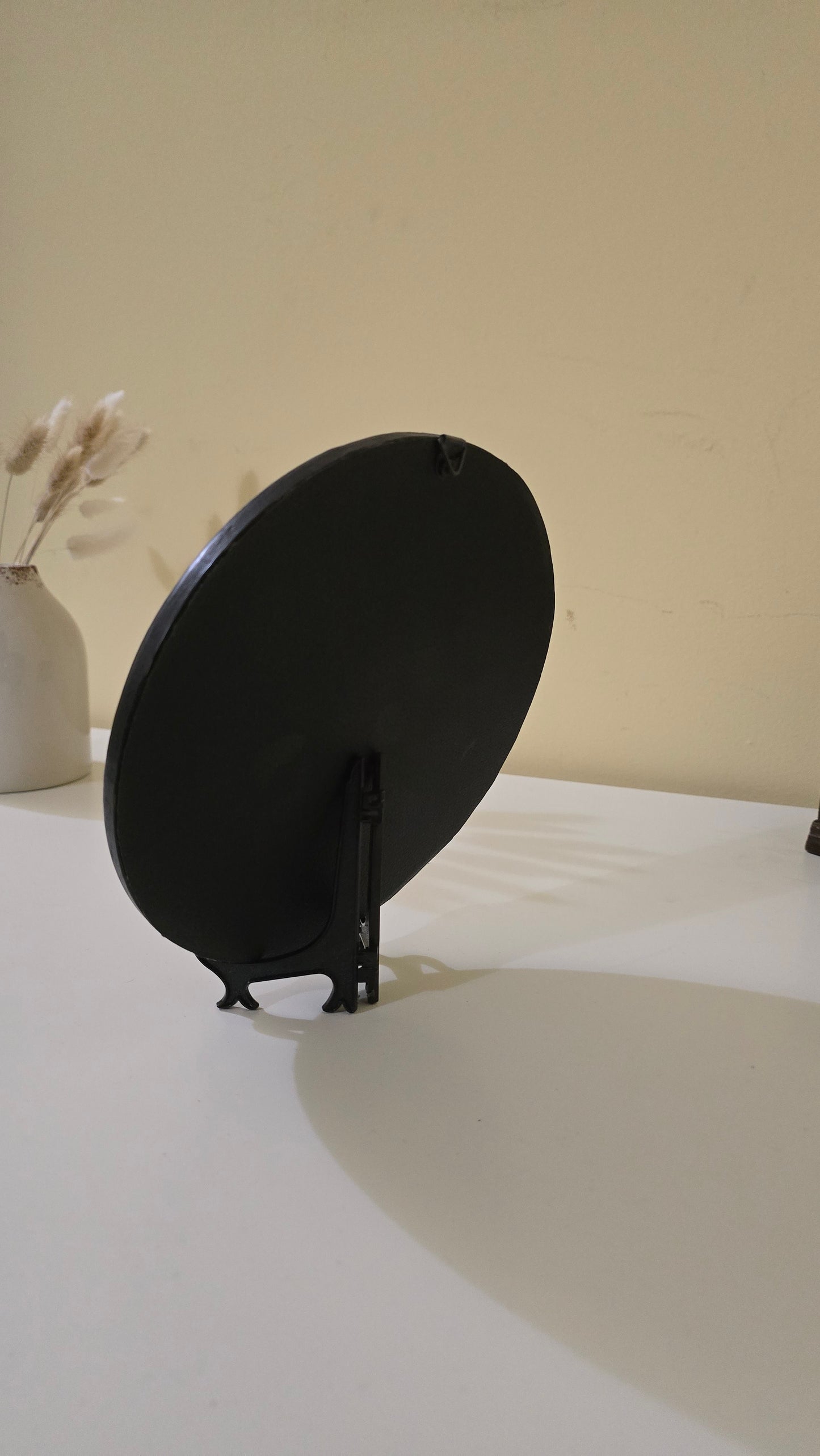 D001 Tablou rotund cu flori naturale conservate – eleganță în detalii