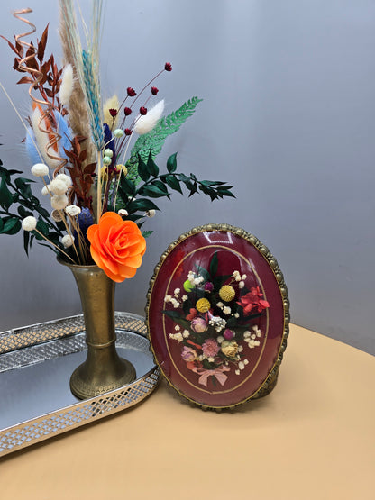 D015 Tablou oval realizat cu flori naturale