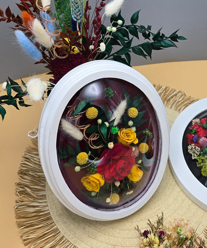 D017 Tablou oval cu flori naturale conservate