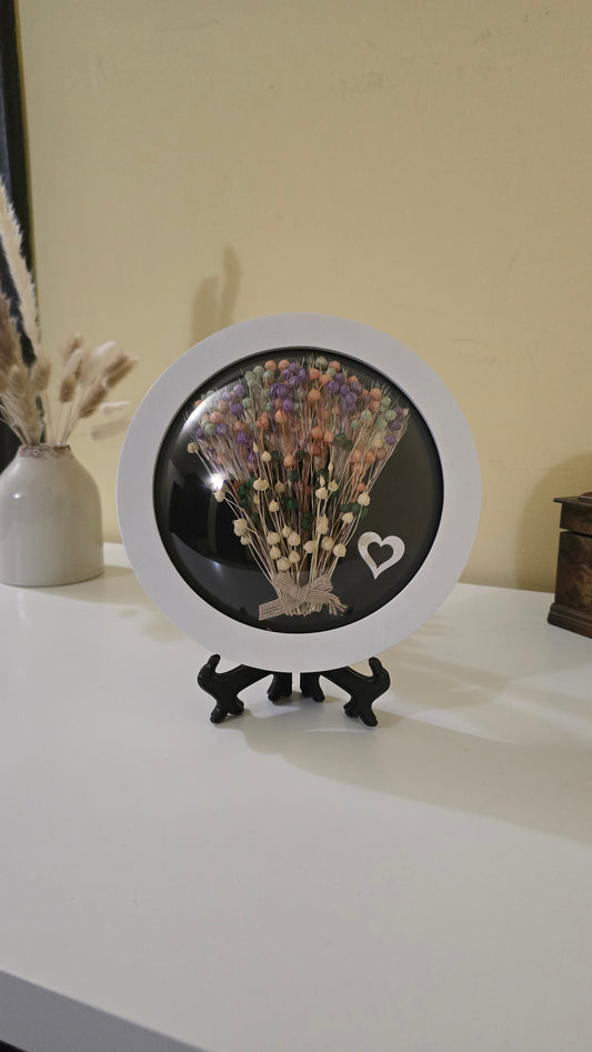 G010 Tablou rotund realizat manualcu flori naturale conservate