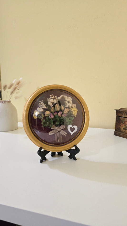 G006 Tablou rotund realizat manual cu flori naturale conservate