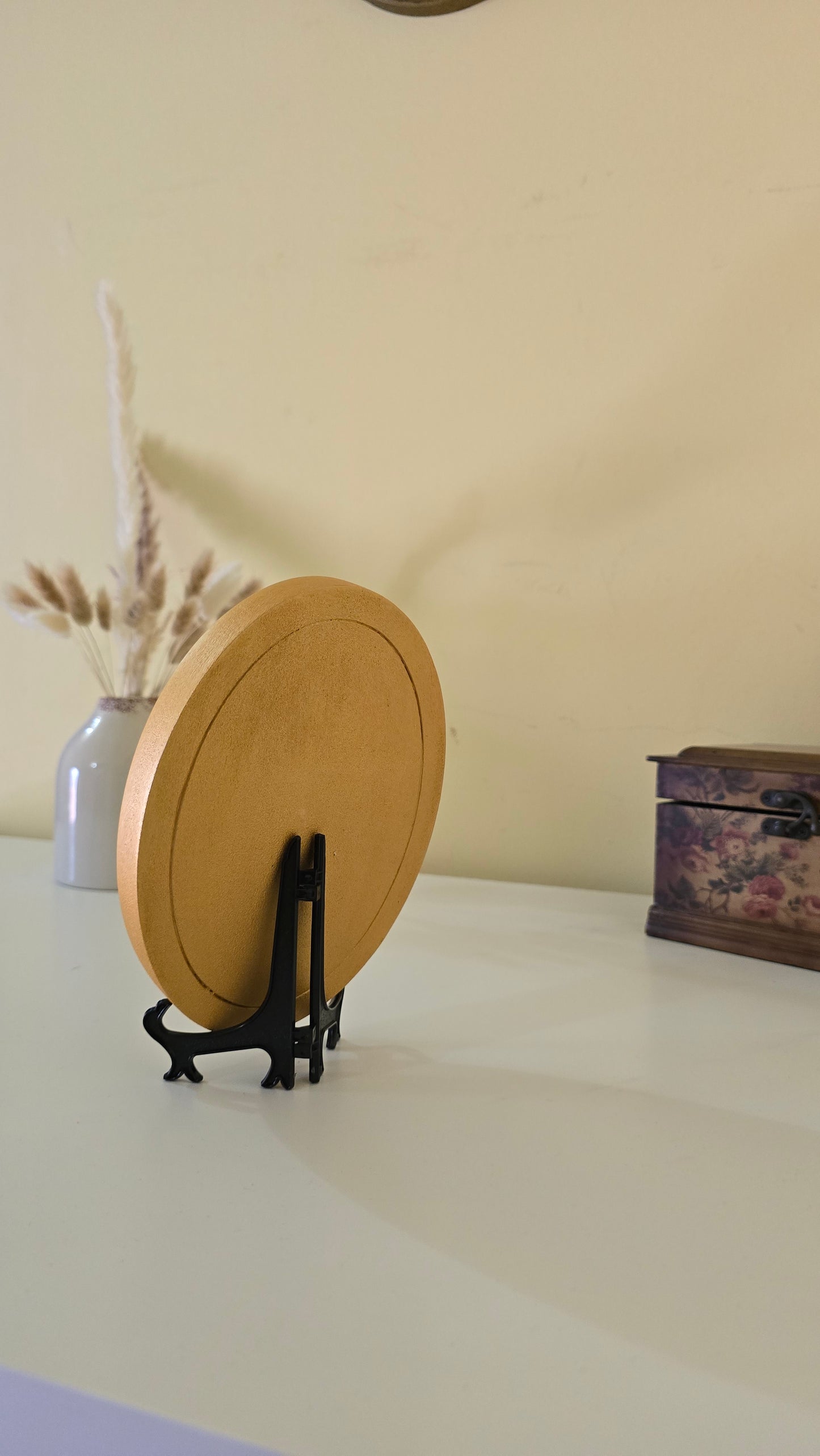 D032 Tablou oval cu flori naturale conservate – eleganță în detalii