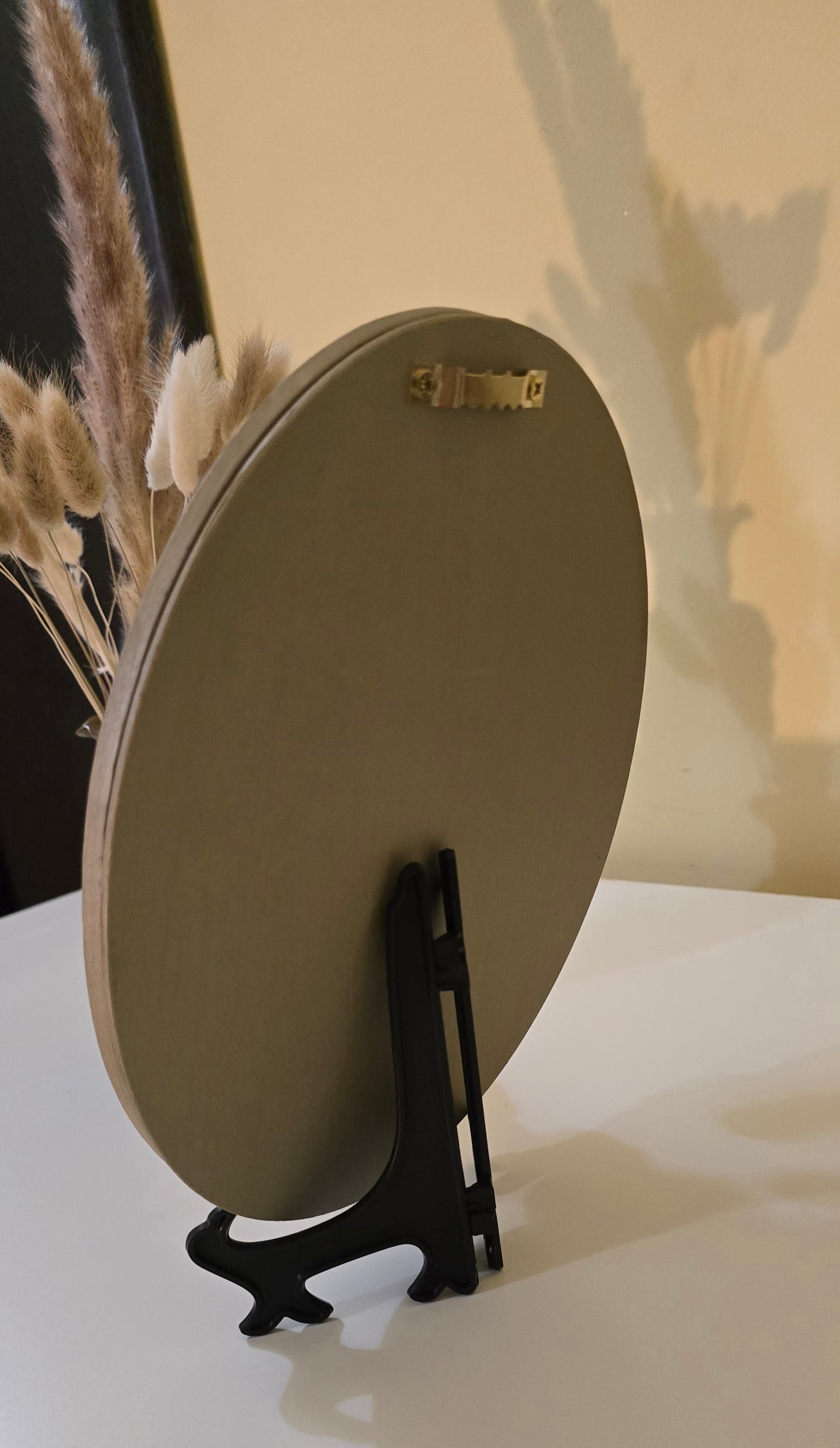 G014 Tablou oval cu flori naturale conservate