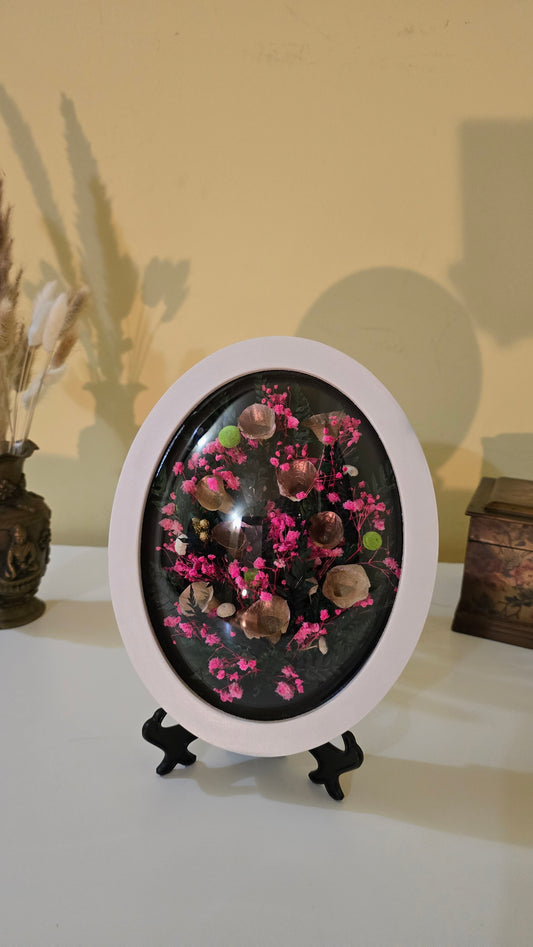 D033 Tablou oval cu flori naturale conservate –