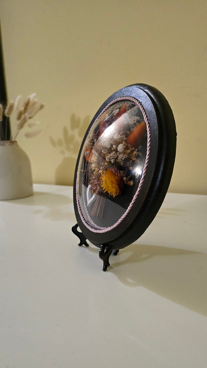 D001 Tablou rotund cu flori naturale conservate – eleganță în detalii